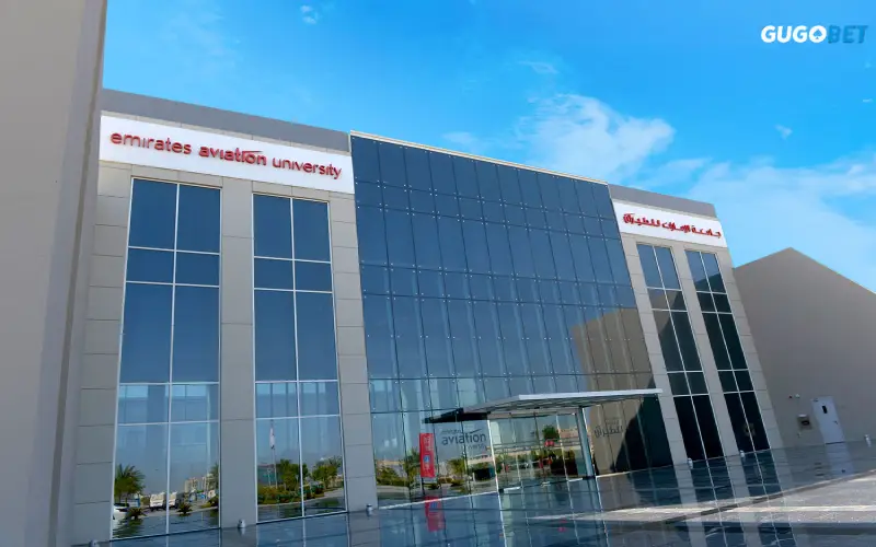 emirates aviation university
